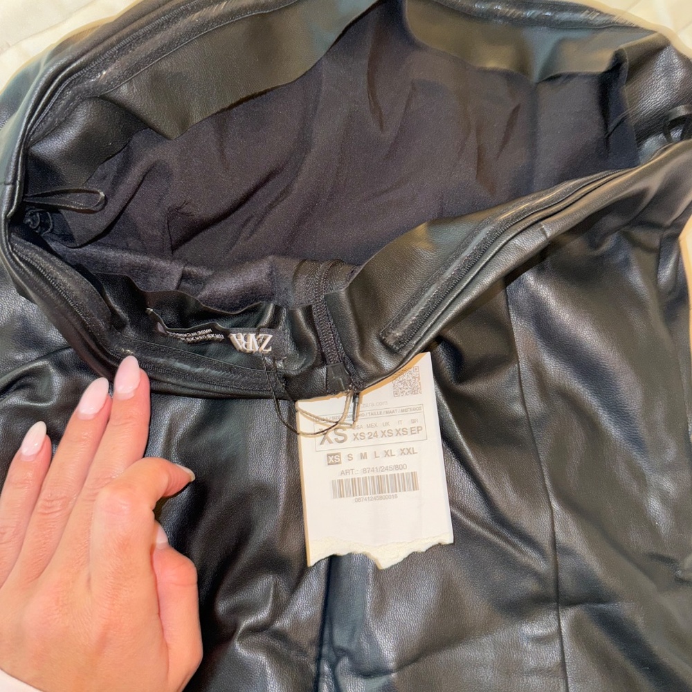 Zara STRAPLESS FAUX LEATHER Dress size XS BNWT - Picture 7 of 7